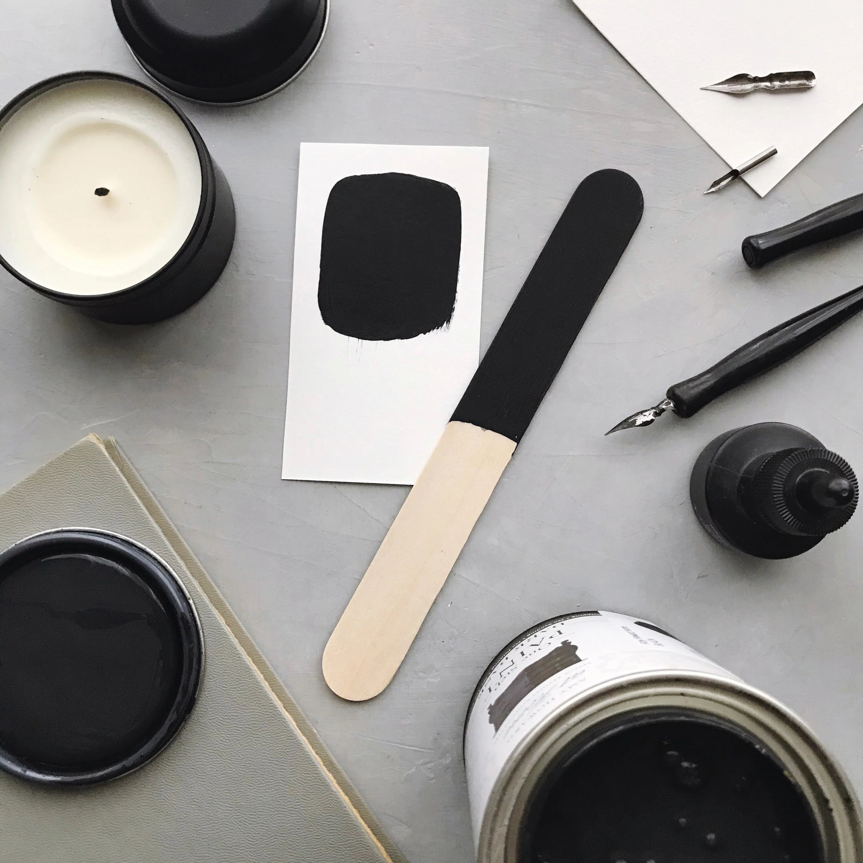 Amy Howard - One Step Paint - Black: 16oz
