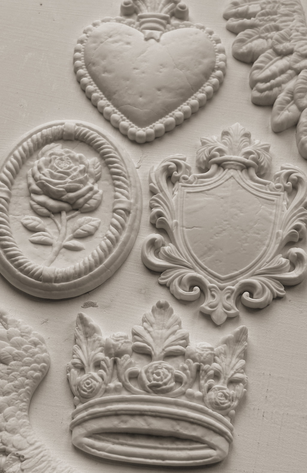 IOD Mould - Heraldry