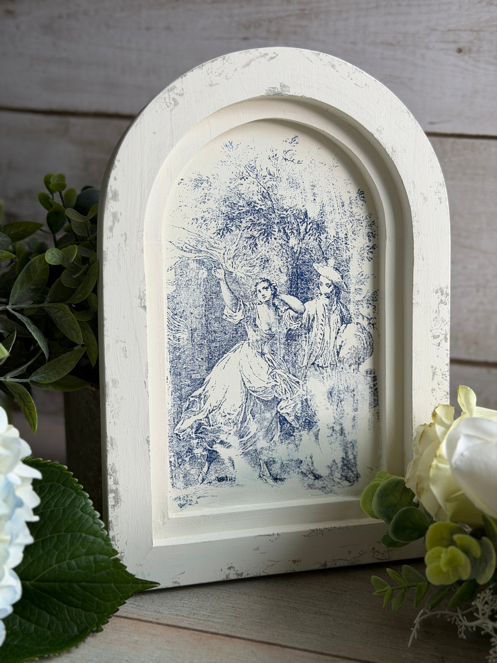 IOD Paint Inlay - Hameau De La Reine