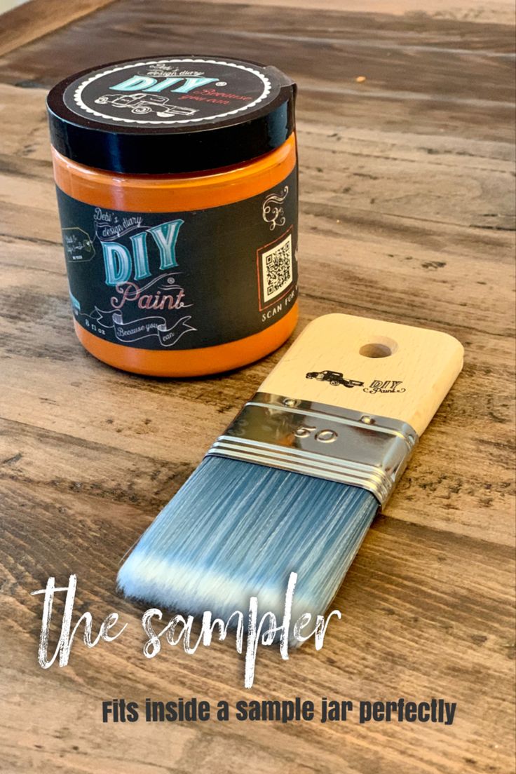 DIY Paint Brushes by Paint Pixie