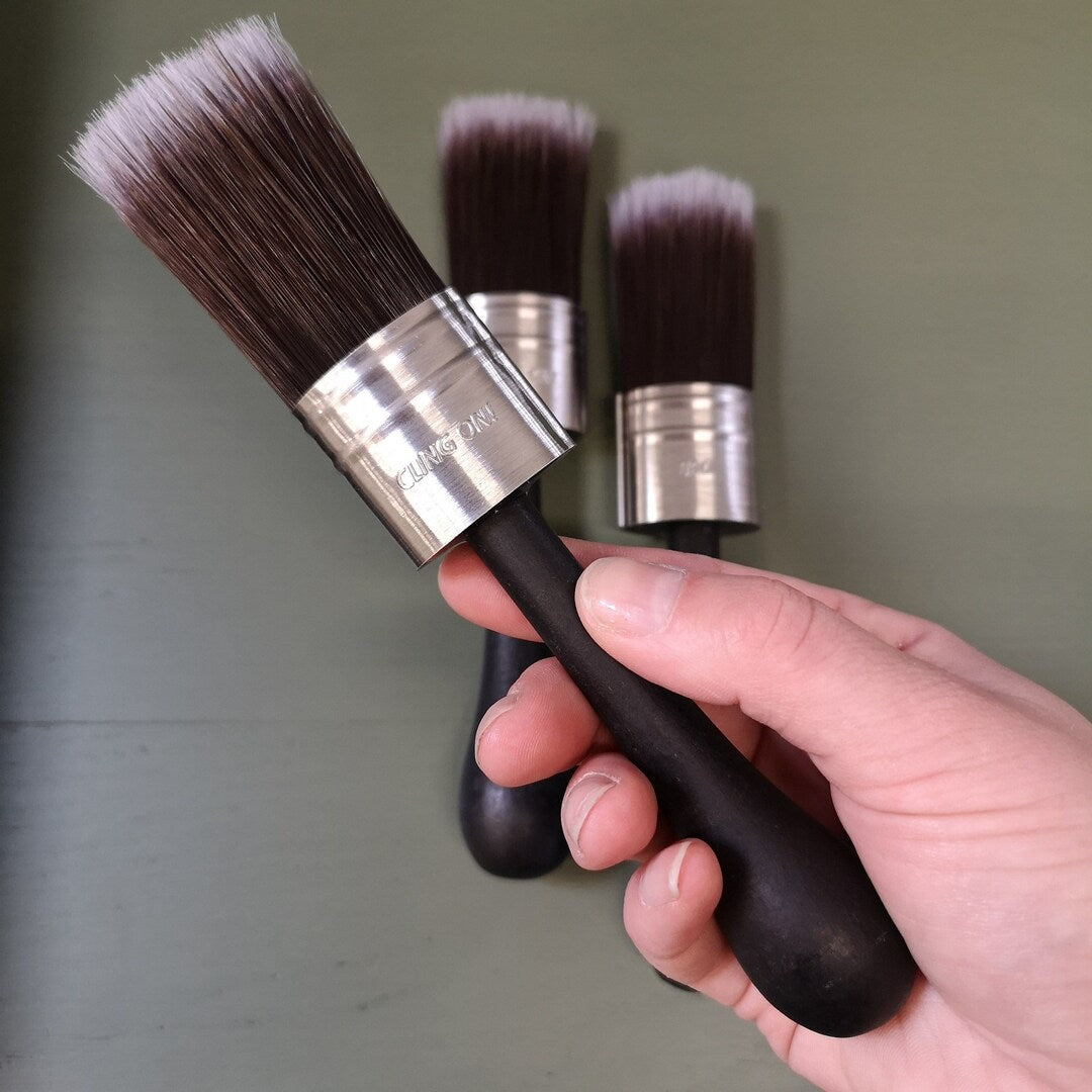 Cling On! Brush - S30 Short Handle Small