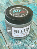 DIY Old & Grey Barnwood Patina